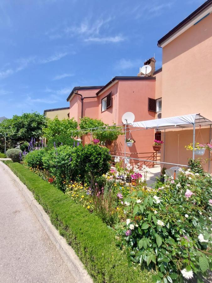Falcon Mali Losinj Exterior photo